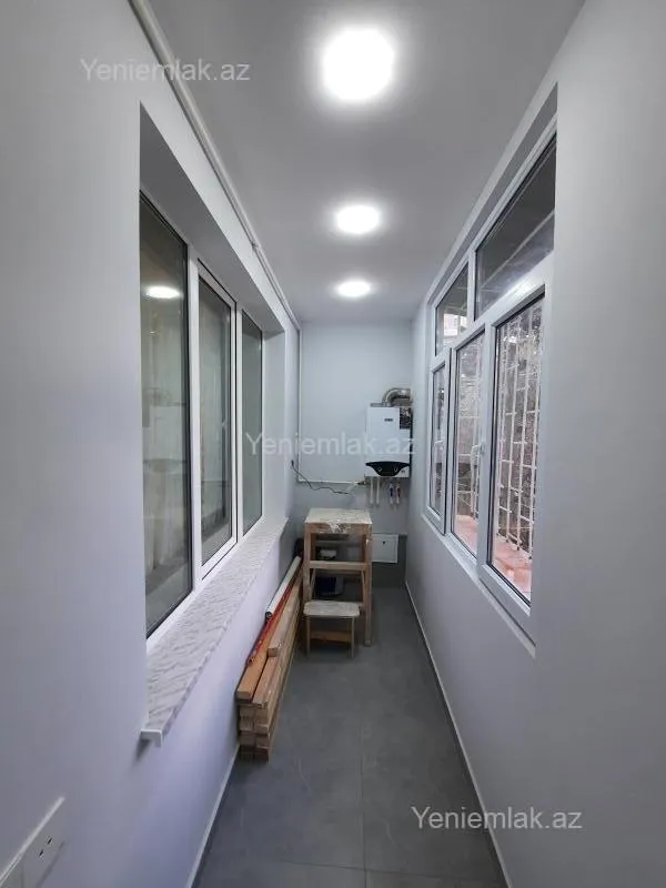 Satılır 2 otaqlı köhnə tikili 65 m²
