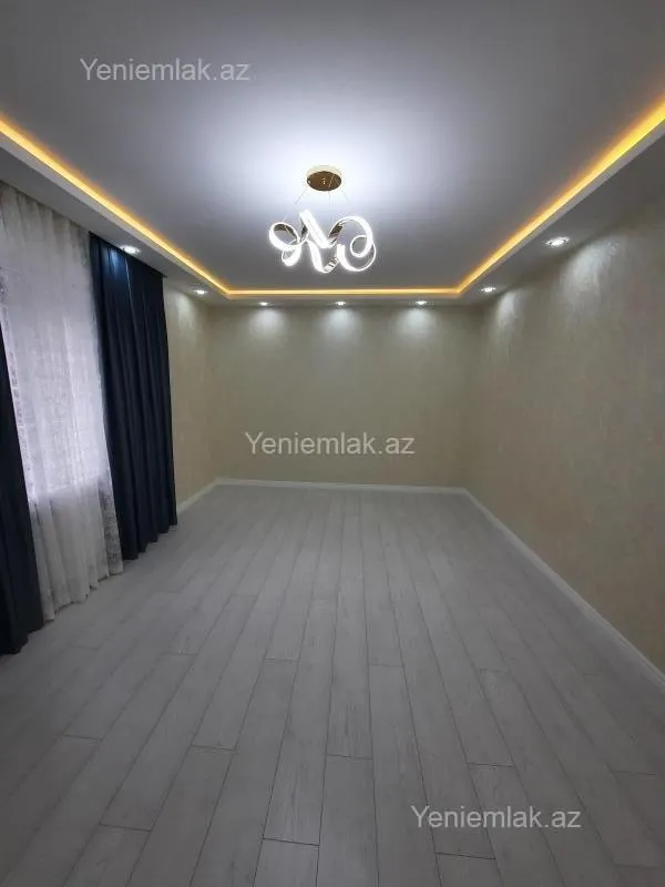 Satılır 2 otaqlı köhnə tikili 65 m²