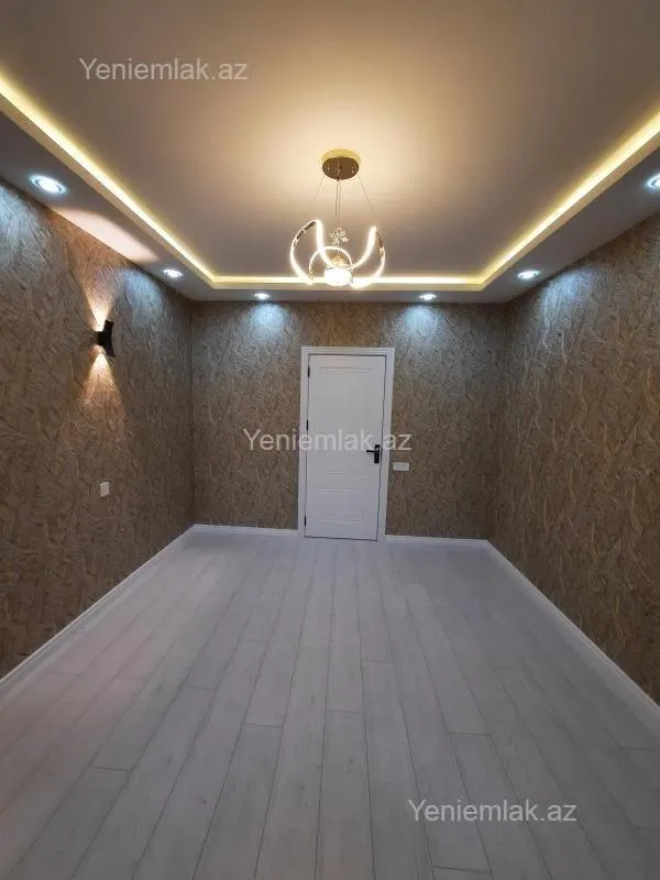 Satılır 2 otaqlı köhnə tikili 65 m²