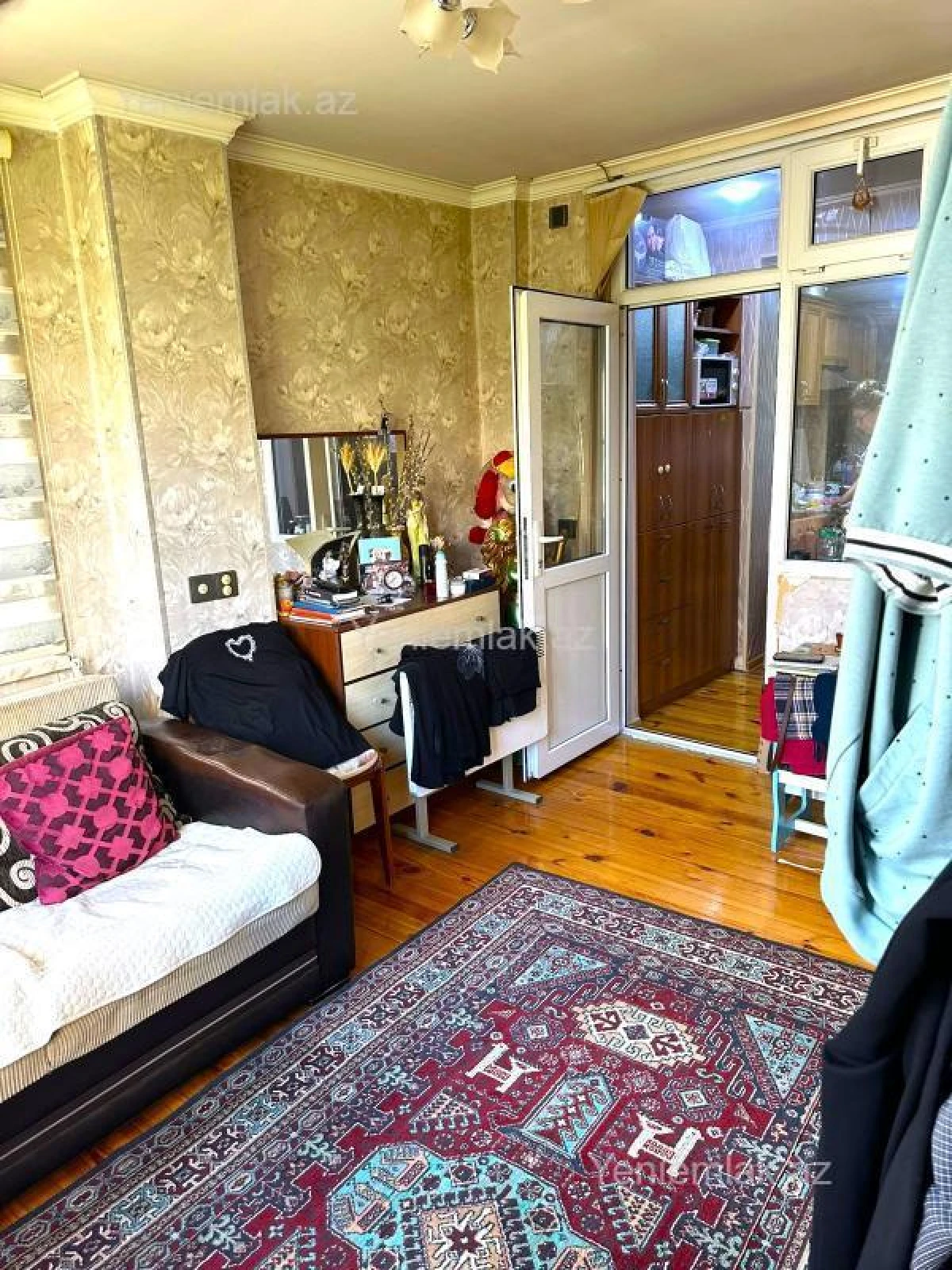 Satılır 3 otaqlı köhnə tikili 60 m²