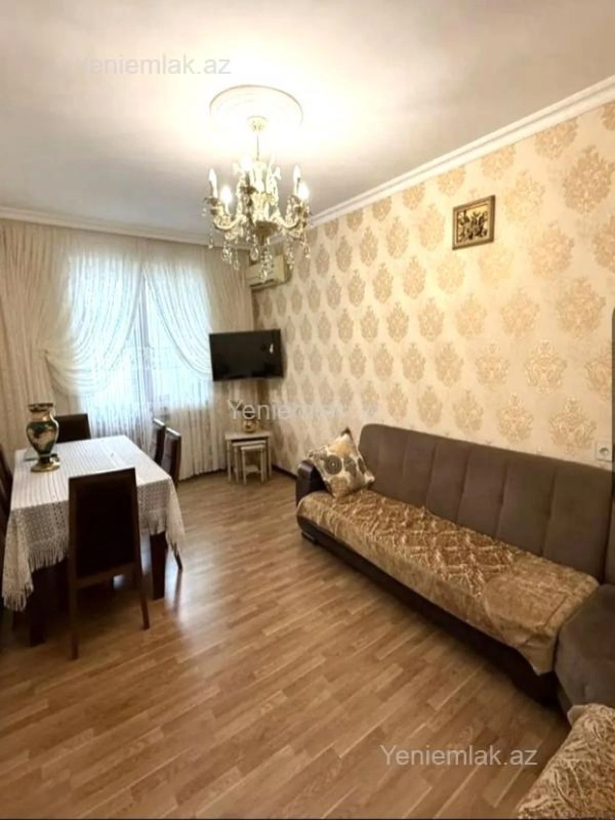 Satılır 3 otaqlı köhnə tikili 80 m²