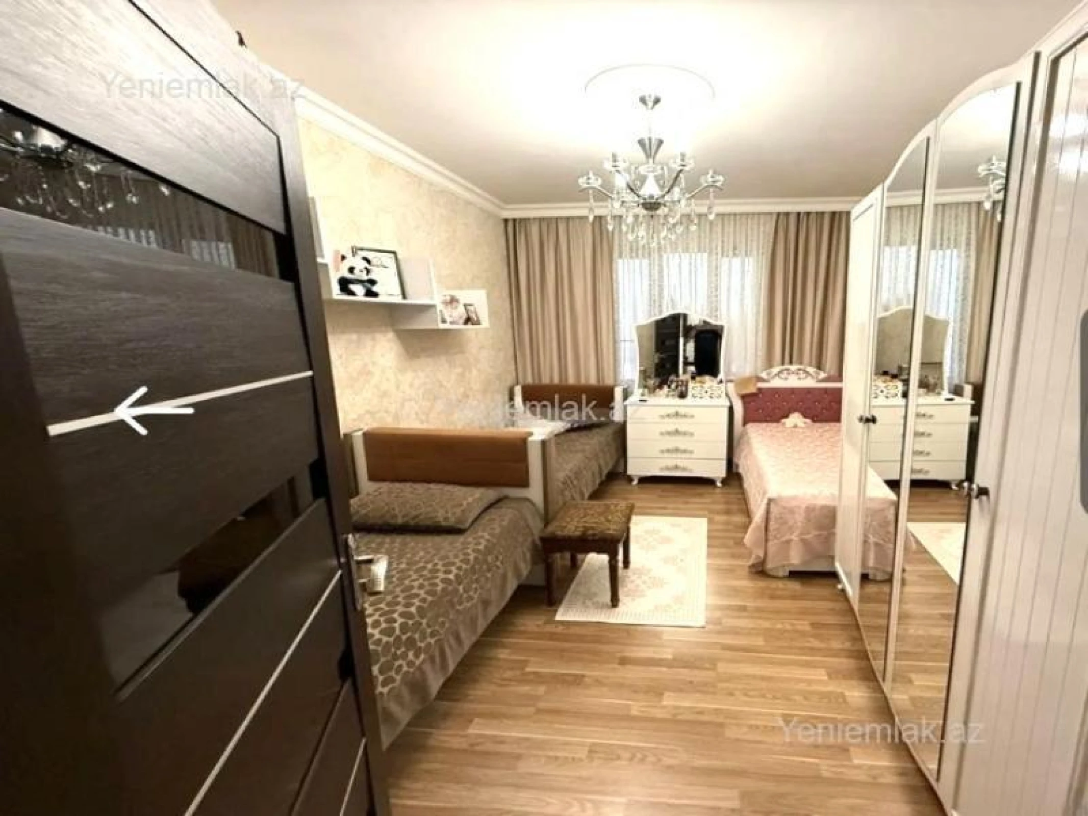 Satılır 3 otaqlı köhnə tikili 80 m²