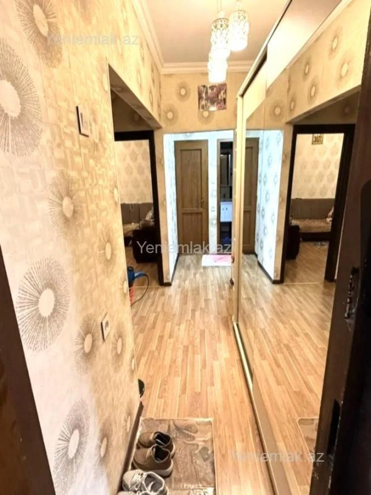 Satılır 3 otaqlı köhnə tikili 80 m²
