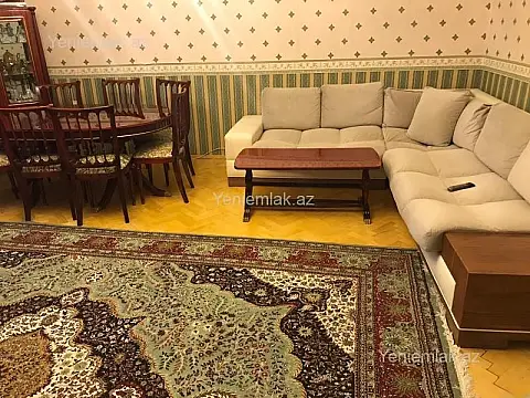 Satılır 4 otaqlı köhnə tikili 160 m² — Bakı, Binəqədi 4 otaq 160.00 m²
