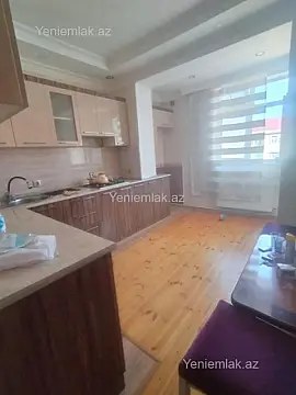 Satılır 2 otaqlı köhnə tikili 54 m²