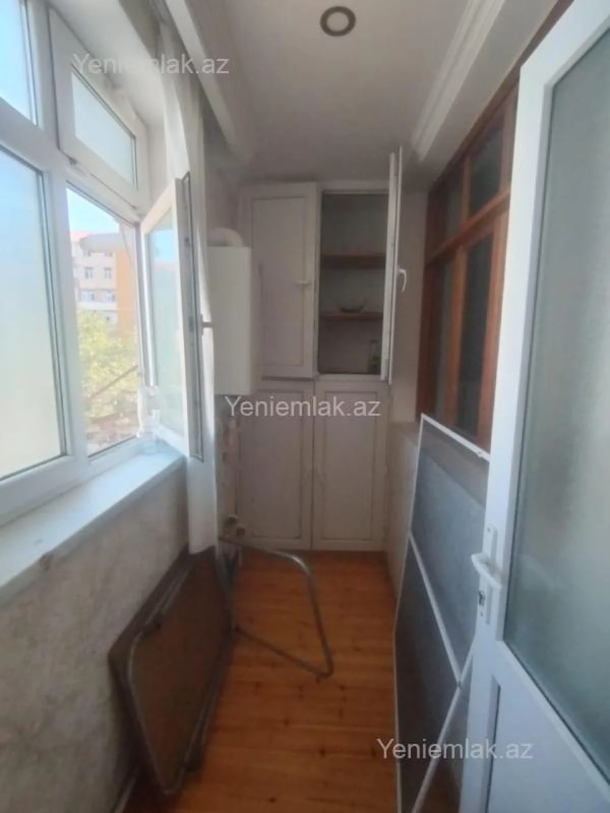 Satılır 2 otaqlı köhnə tikili 54 m²