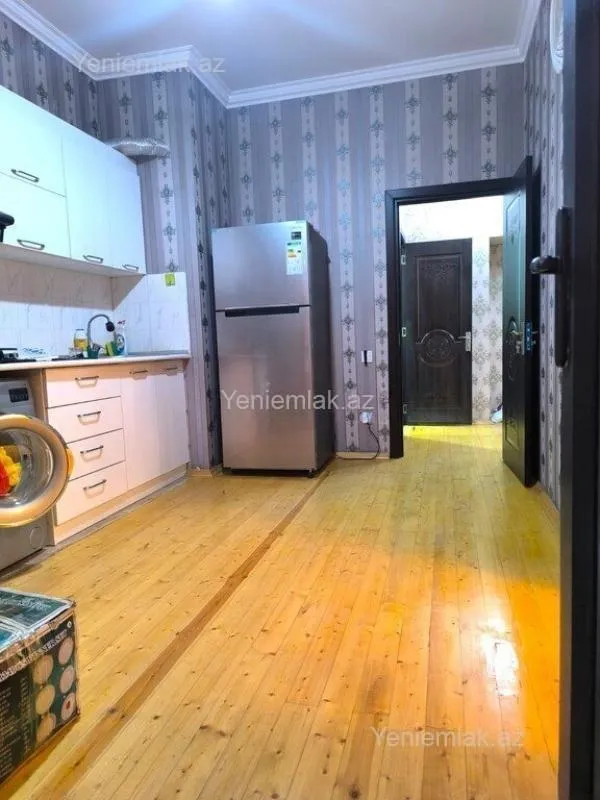 Satılır 2 otaqlı yeni tikili 60 m²