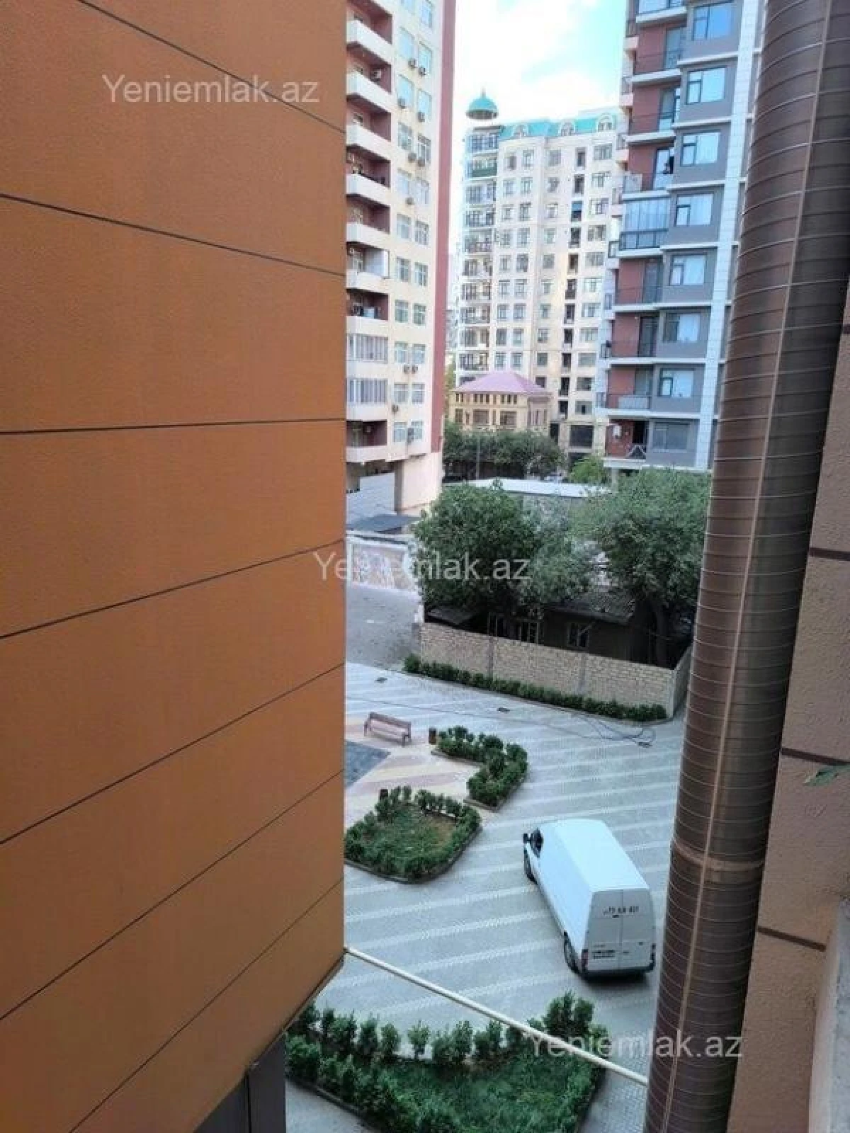 Satılır 2 otaqlı yeni tikili 60 m²