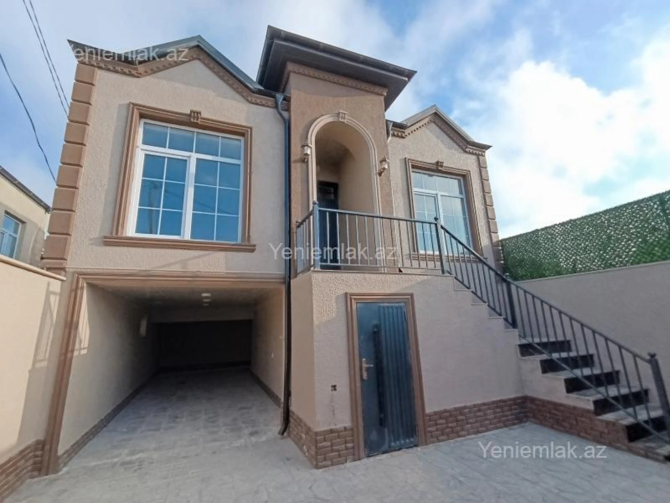 Satılır 3 otaqlı həyət evi 120 m²