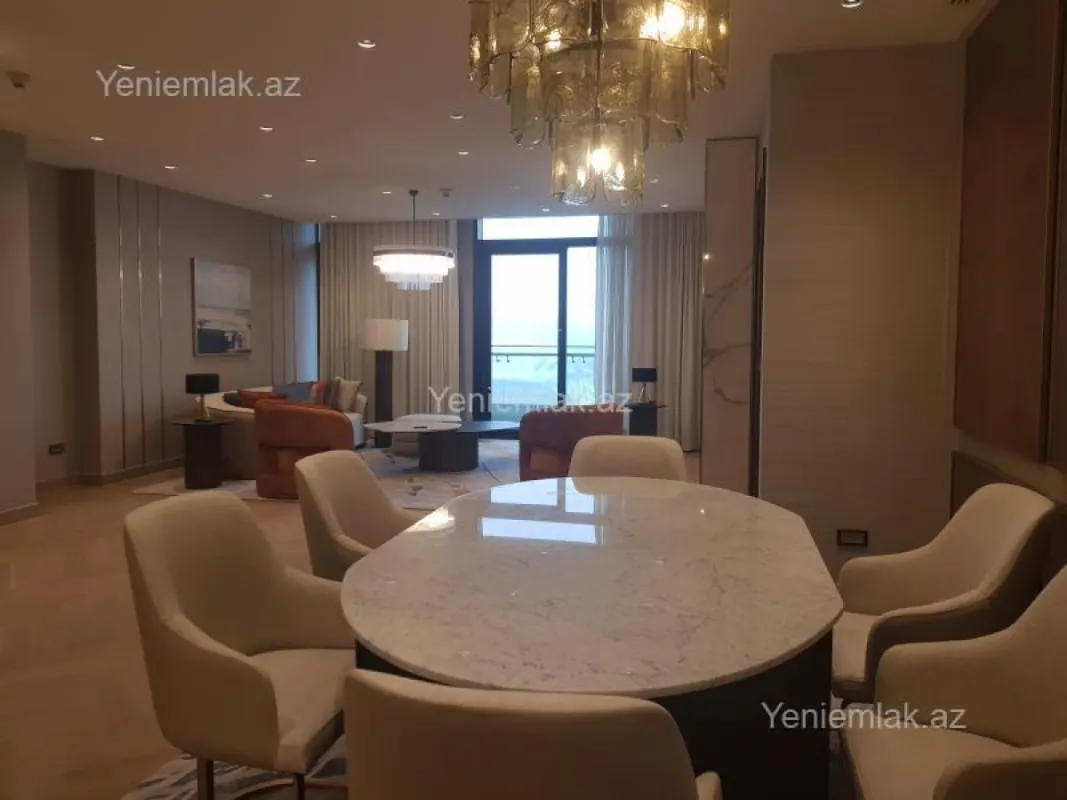 Satılır 4 otaqlı yeni tikili 227 m²
