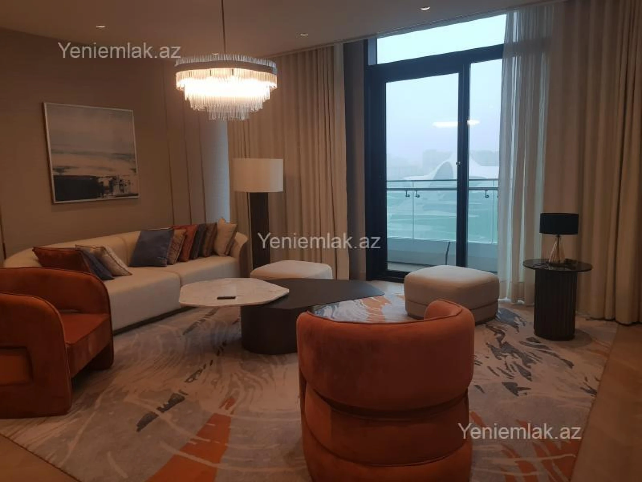 Satılır 4 otaqlı yeni tikili 227 m²