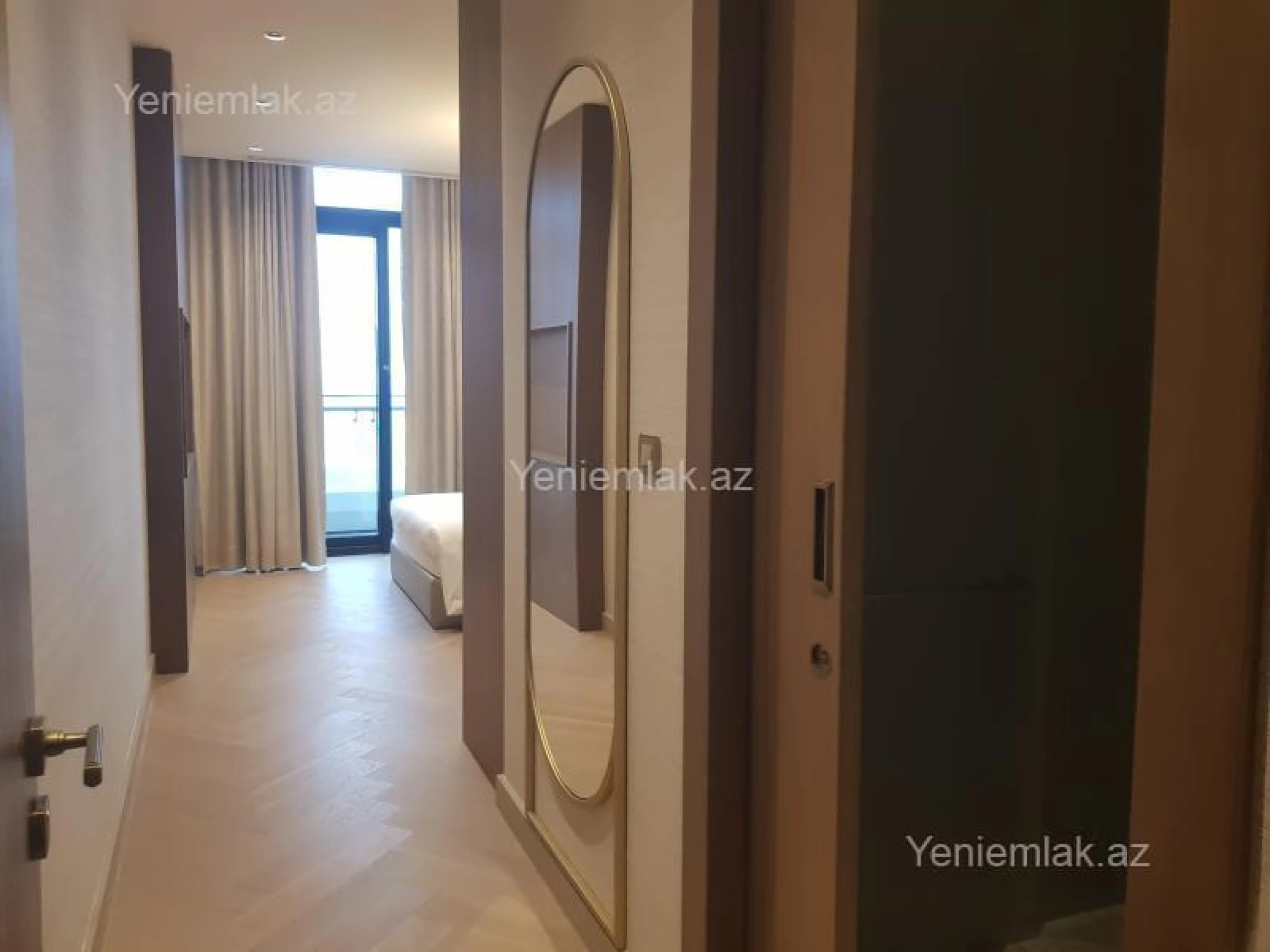 Satılır 4 otaqlı yeni tikili 227 m²