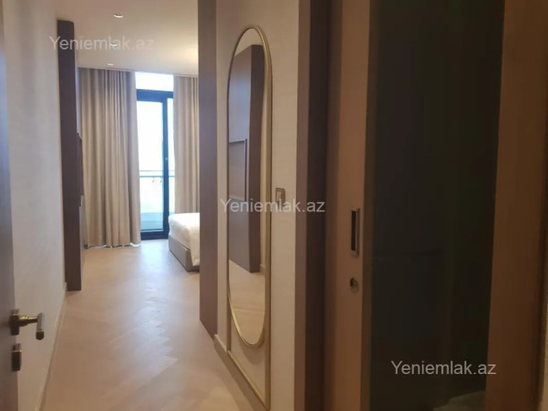 Satılır 4 otaqlı yeni tikili 227 m²