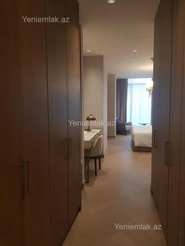 Satılır 4 otaqlı yeni tikili 227 m²