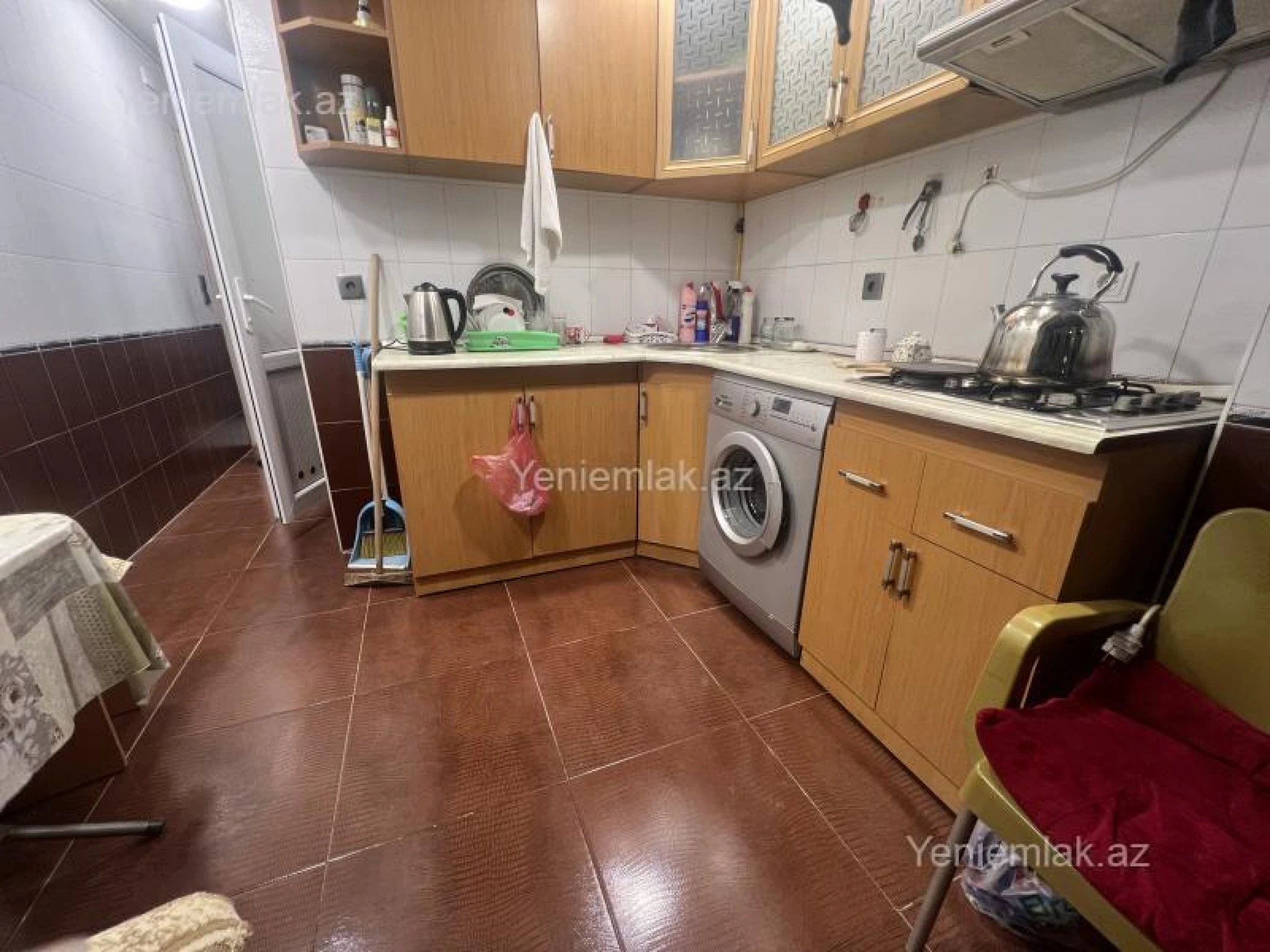 Satılır 2 otaqlı köhnə tikili 60 m²