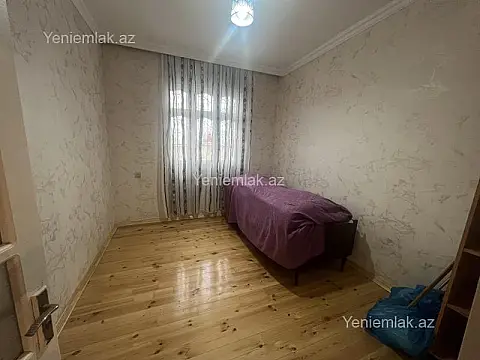 Satılır 4 otaqlı həyət evi 120 m²