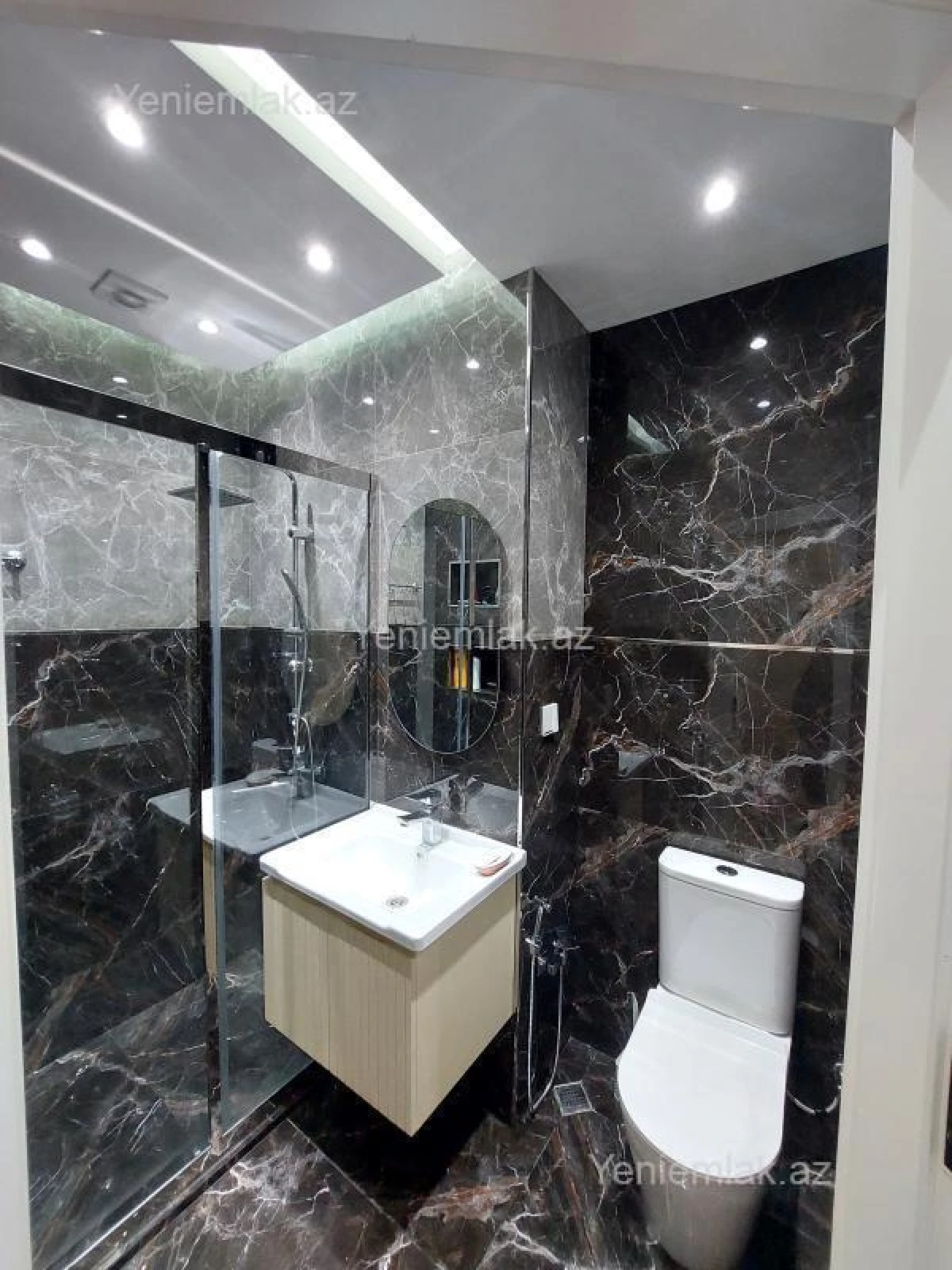 Satılır 3 otaqlı yeni tikili 124 m²