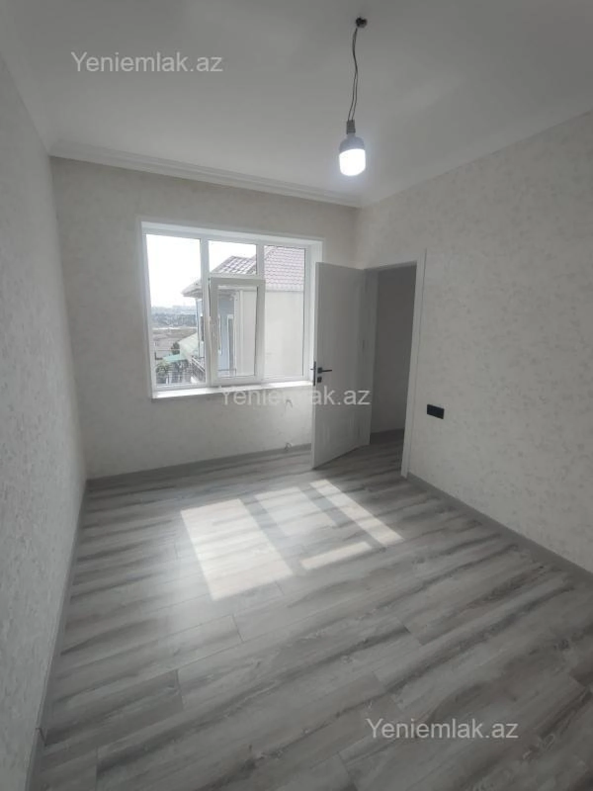Satılır 4 otaqlı həyət evi 100 m²
