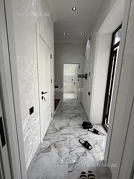 Satılır 4 otaqlı həyət evi 180 m²
