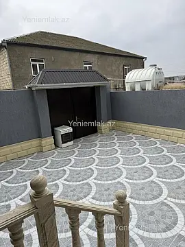 Satılır 4 otaqlı həyət evi 180 m²