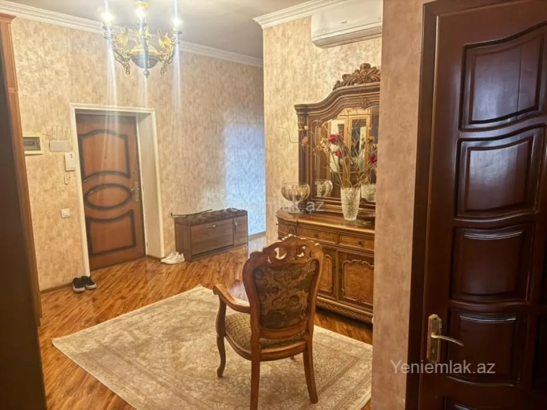 Satılır 3 otaqlı yeni tikili 104 m²