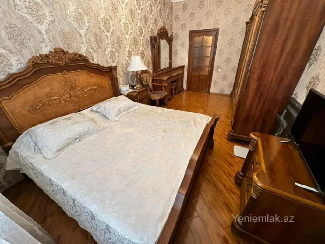 Satılır 3 otaqlı yeni tikili 104 m²