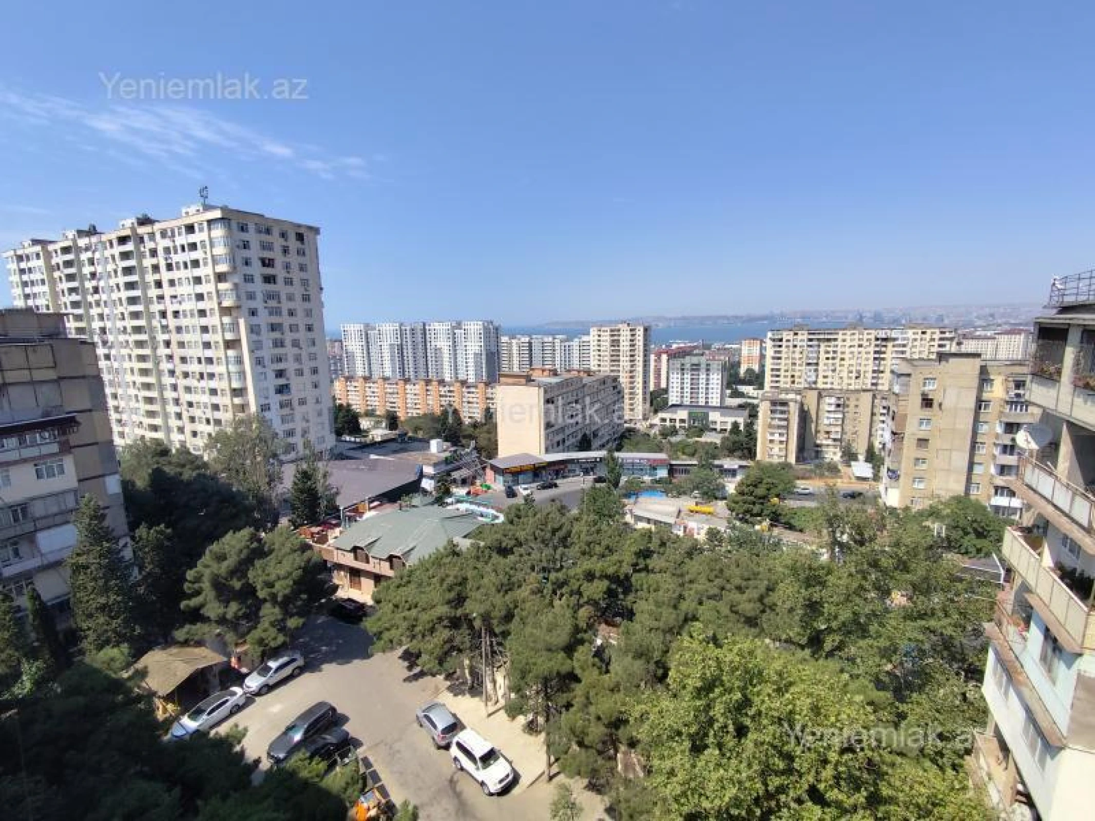 Satılır 4 otaqlı köhnə tikili 110 m²