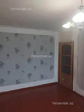 Satılır 1 otaqlı köhnə tikili 30 m²