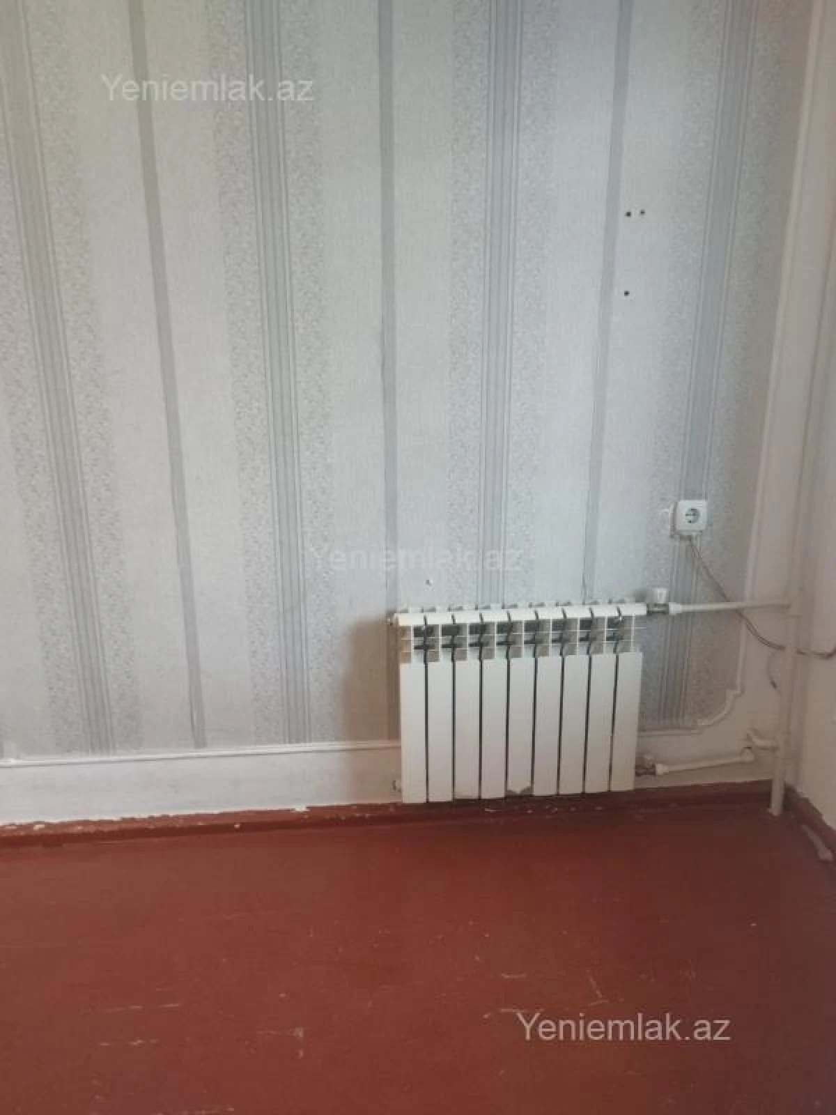 Satılır 1 otaqlı köhnə tikili 30 m²