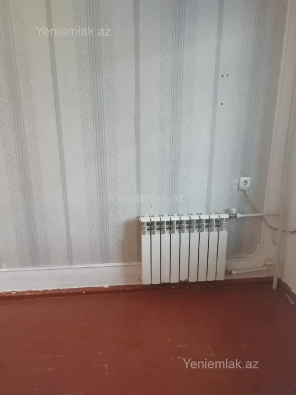 Satılır 1 otaqlı köhnə tikili 30 m²