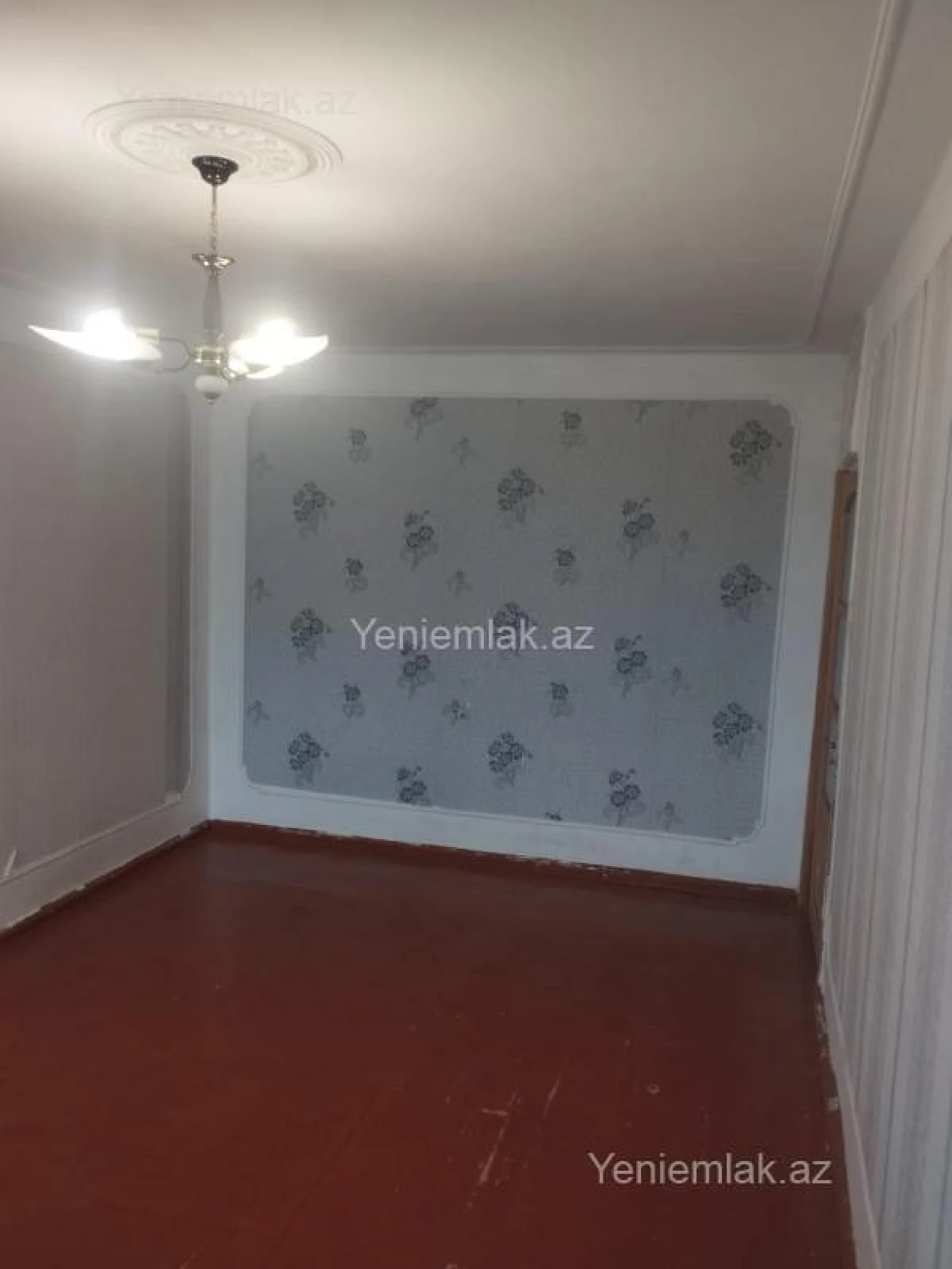Satılır 1 otaqlı köhnə tikili 30 m²