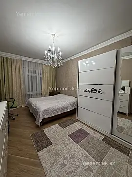 Satılır 4 otaqlı köhnə tikili 100 m²