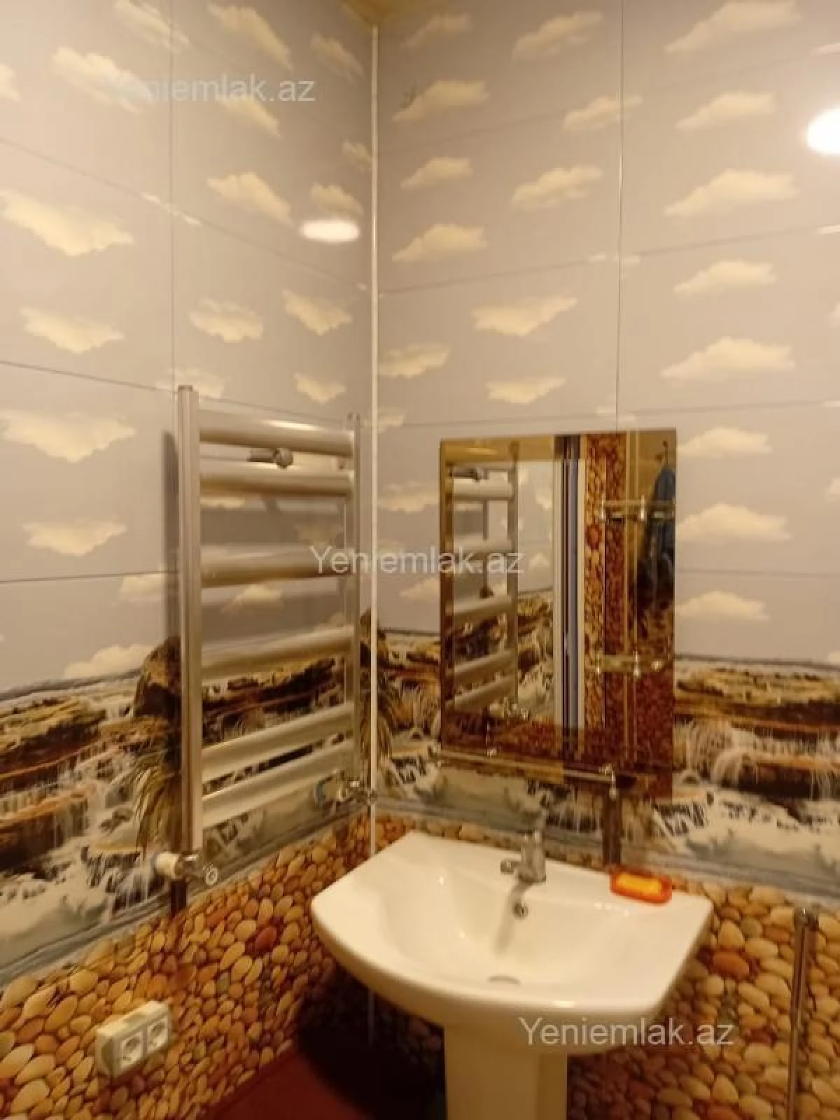 Satılır 6 otaqlı həyət evi 106 m²