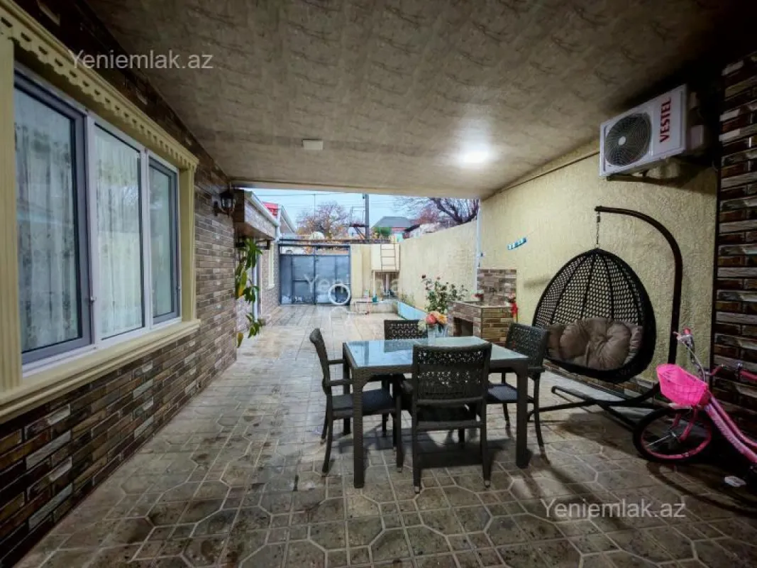 Satılır 4 otaqlı həyət evi 100 m²