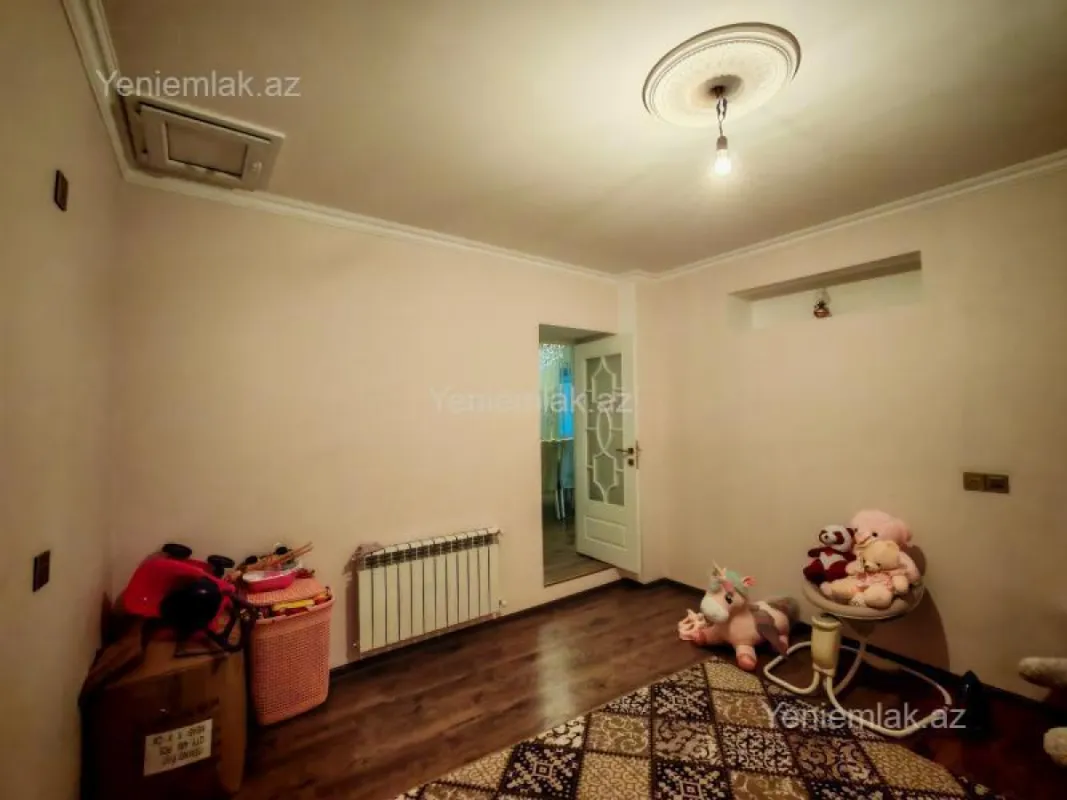 Satılır 4 otaqlı həyət evi 100 m²