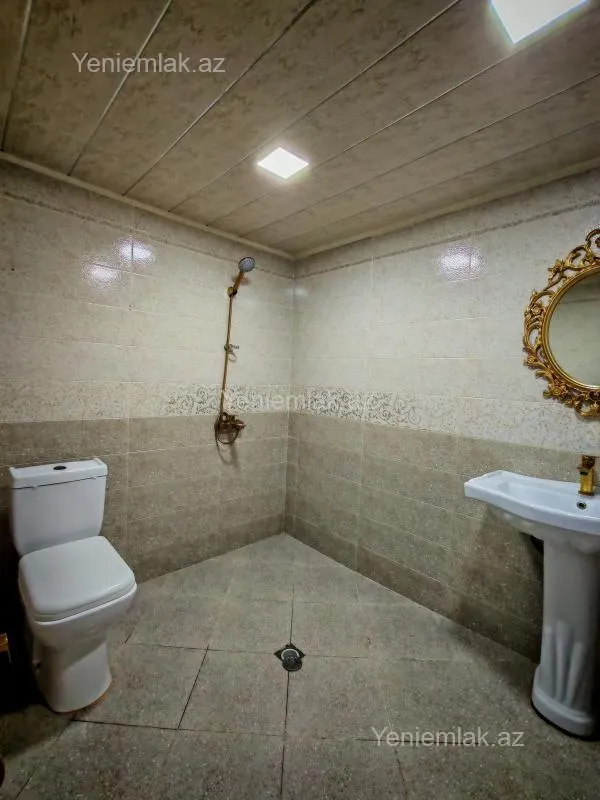 Satılır 4 otaqlı həyət evi 100 m²