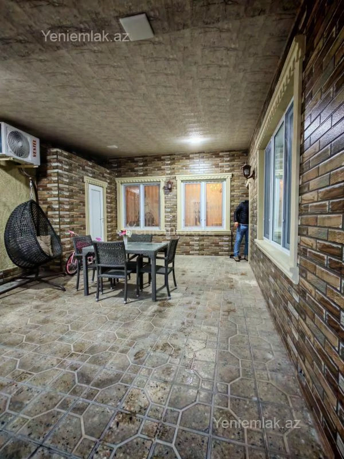 Satılır 4 otaqlı həyət evi 100 m²