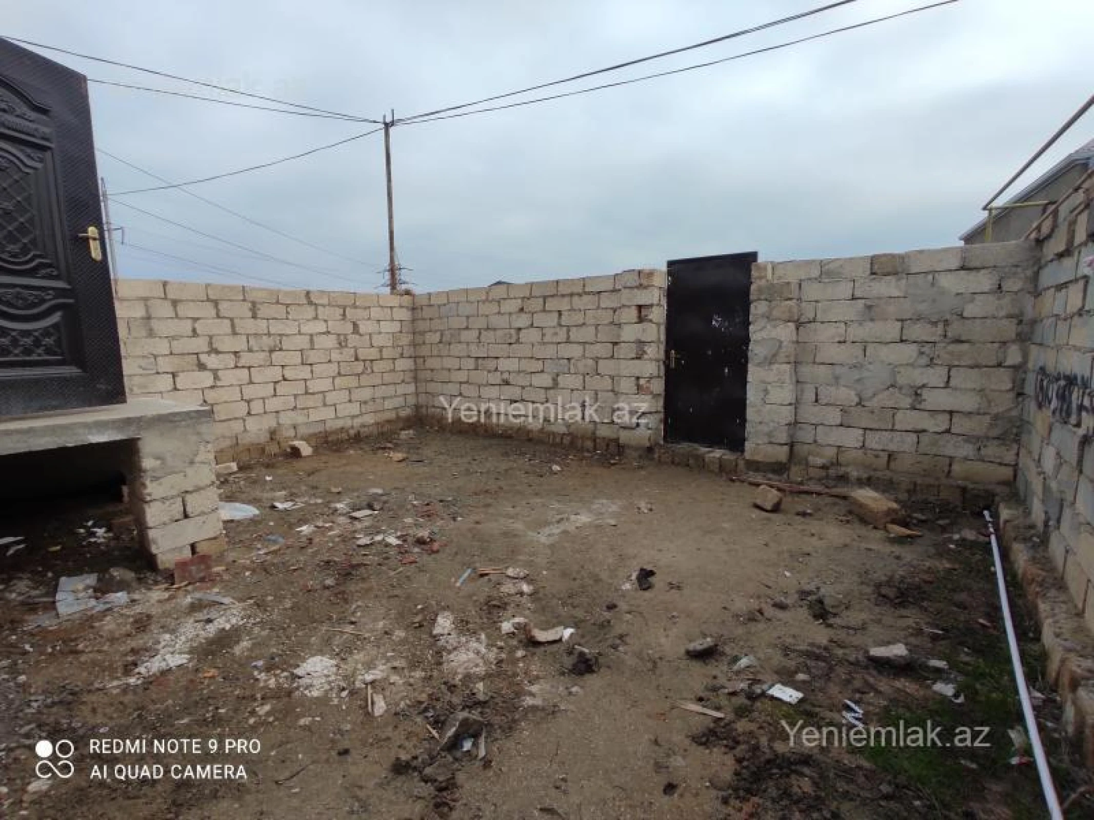 Satılır 1 otaqlı həyət evi 35 m²