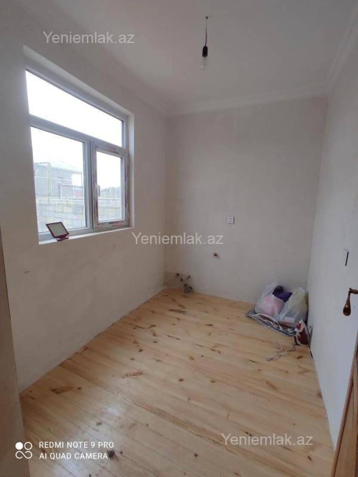 Satılır 1 otaqlı həyət evi 35 m²