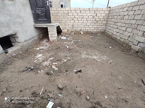 Satılır 1 otaqlı həyət evi 35 m²