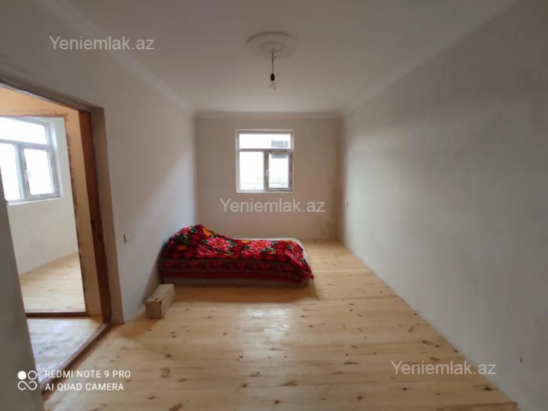 Satılır 1 otaqlı həyət evi 35 m²
