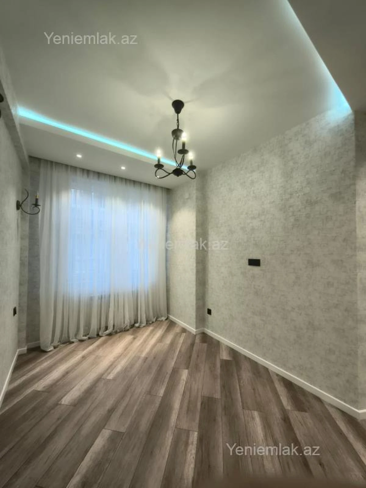 Satılır 3 otaqlı yeni tikili 145 m²