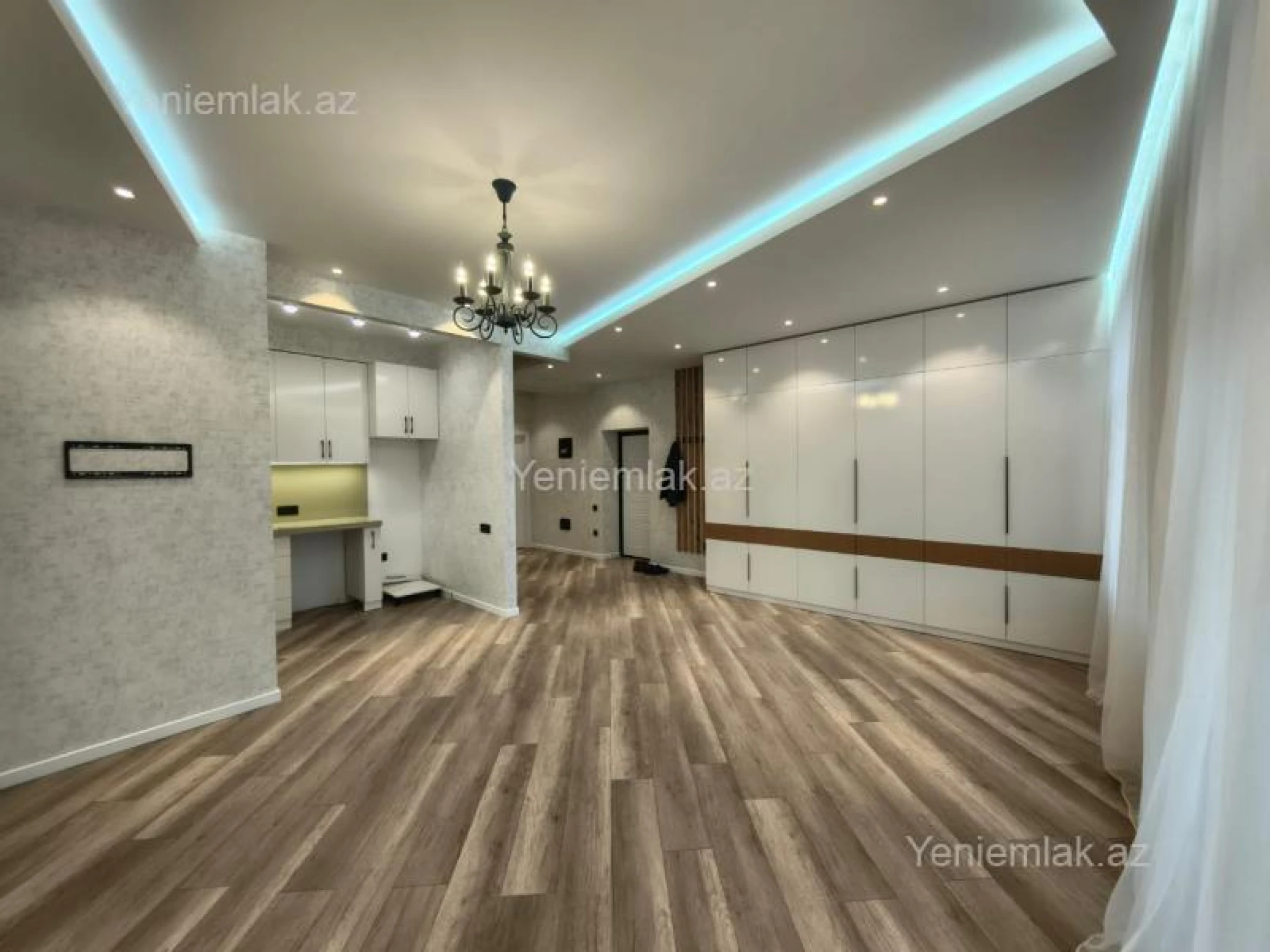 Satılır 3 otaqlı yeni tikili 145 m²