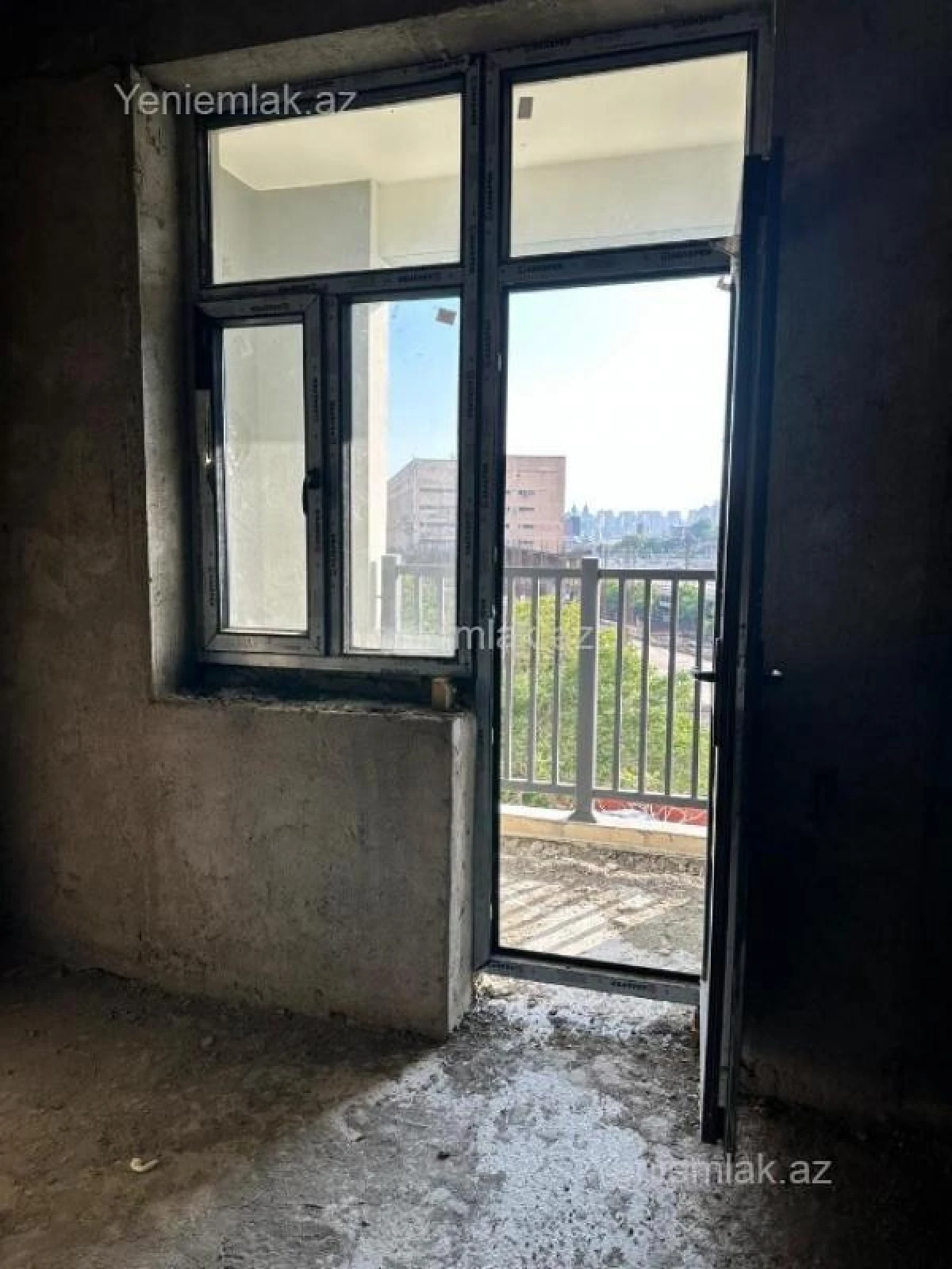 Satılır 2 otaqlı yeni tikili 85 m²