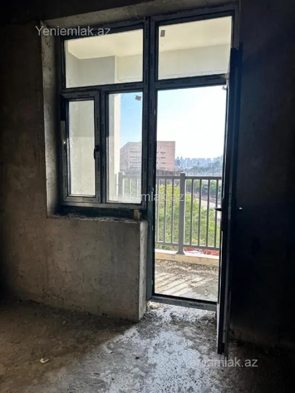 Satılır 2 otaqlı yeni tikili 85 m²