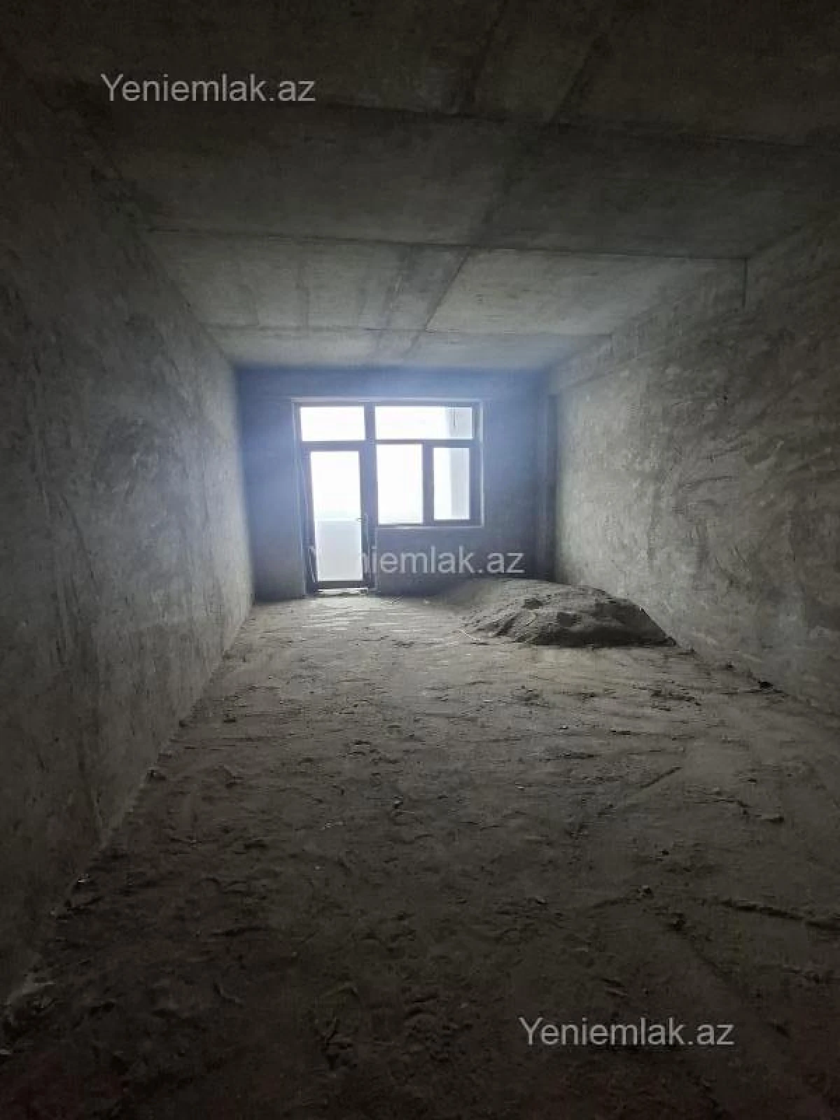 Satılır 3 otaqlı yeni tikili 142 m²