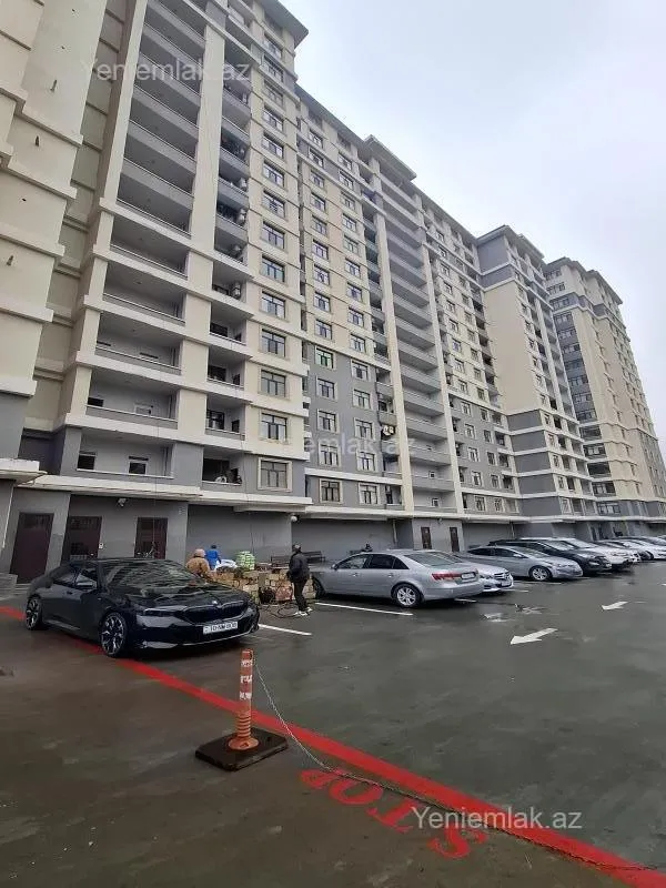 Satılır 3 otaqlı yeni tikili 142 m²