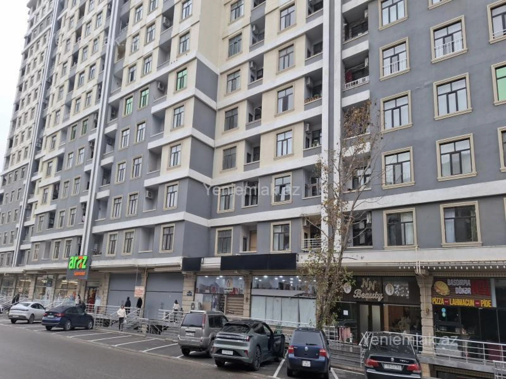 Satılır 3 otaqlı yeni tikili 142 m²