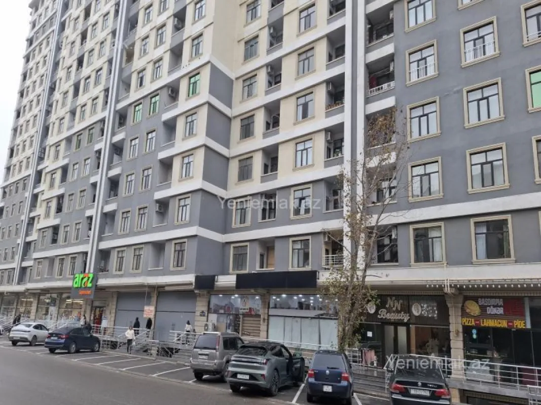 Satılır 3 otaqlı yeni tikili 142 m²