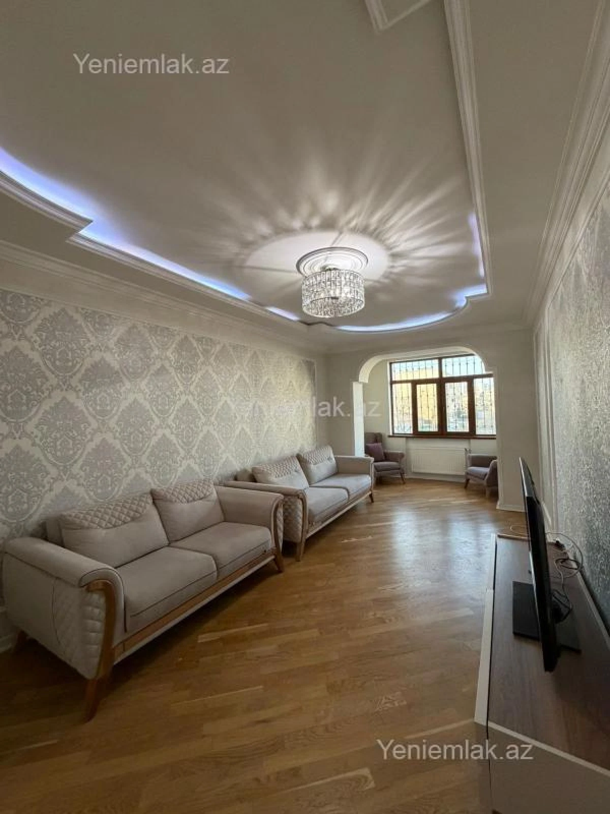Satılır 5 otaqlı köhnə tikili 125 m²
